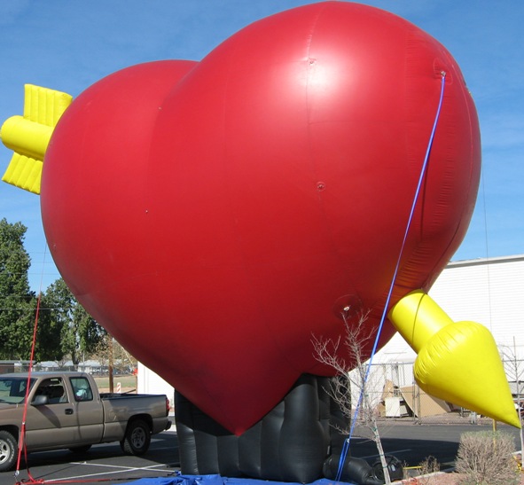 giant Valentine heart shape advertising inflatables for sale and rent